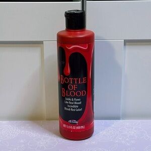 Fun world Bottle of fake Blood 13.5oz